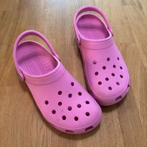 Crocs Men's 12 Pink Classic Clogs